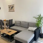 N Apartment *